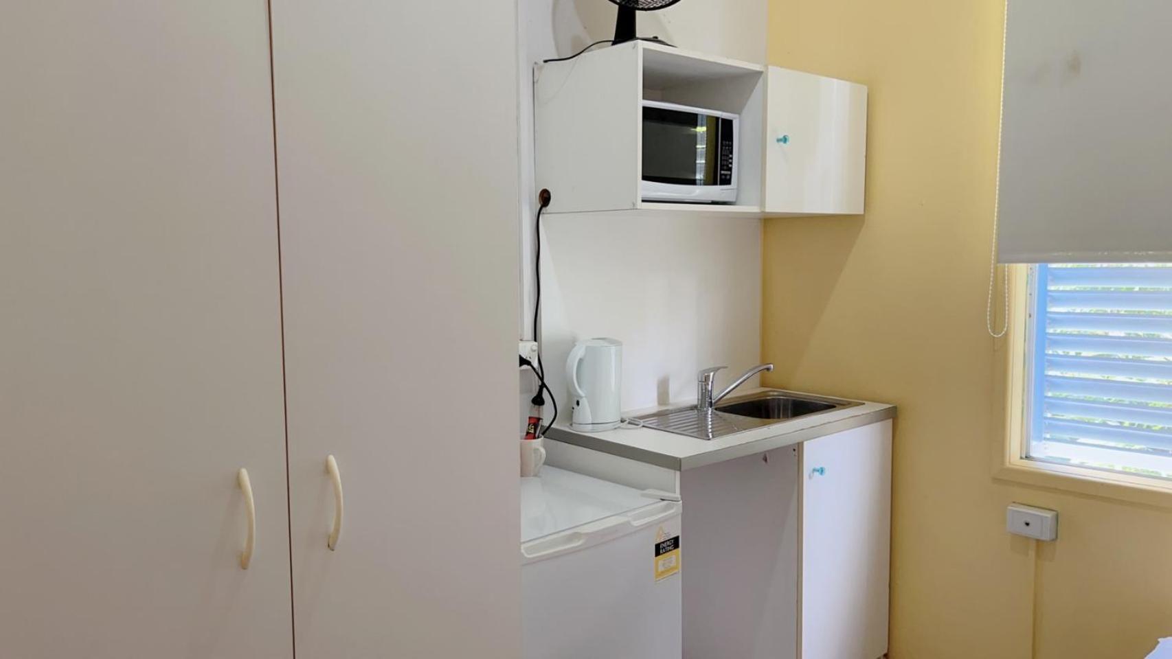 Five 2 Home Backpacker Brisbane Extérieur photo